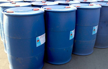 Natural fatty alcohol